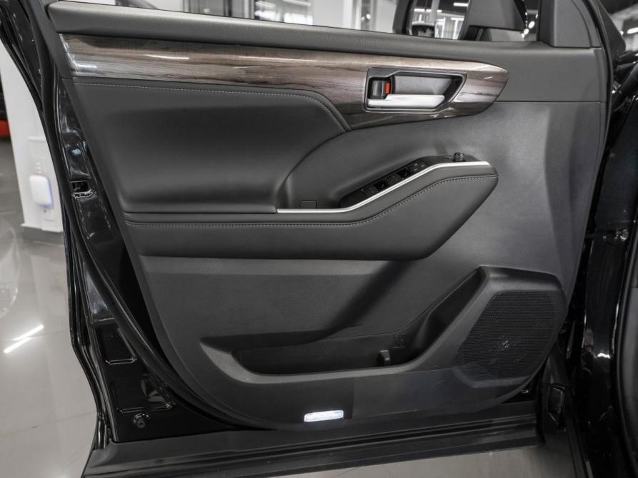Toyota Highlander IV (XU70) Москва  - изображение 23