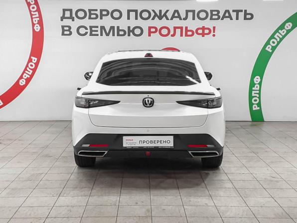 Changan Lamore с пробегом 2024 года, цена 2 095 000 рублей, 28913 км, седан, Автокод Объявления