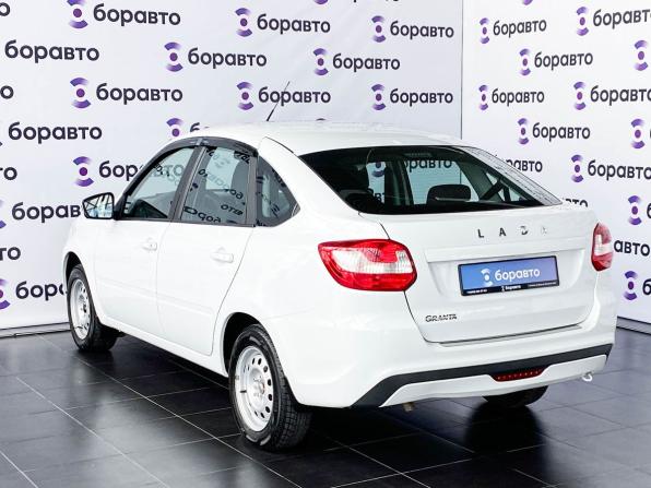 Lada (ВАЗ) Granta I Рестайлинг с пробегом 2023 года, цена 865 000 рублей, 55133 км, лифтбек, Автокод Объявления