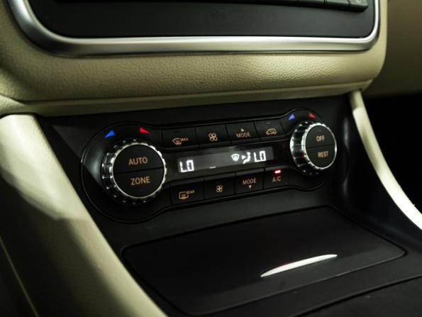 Mercedes-Benz GLA I (X156) с пробегом 2015 года, цена 1 889 585 рублей, 145000 км, внедорожник, Автокод Объявления