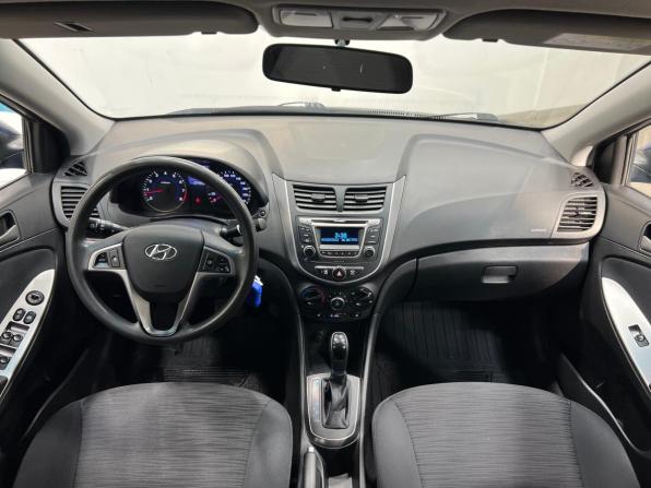 Hyundai Solaris I Рестайлинг с пробегом 2016 года, цена 1 099 000 рублей, 135500 км, седан, Автокод Объявления