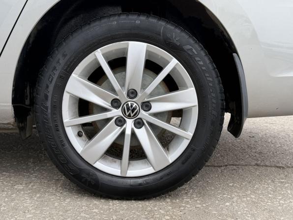 Volkswagen Polo VI с пробегом 2020 года, цена 1 770 000 рублей, 28492 км, лифтбек, Автокод Объявления