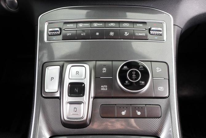 Hyundai Santa Fe IV Рестайлинг с пробегом 2021 года, цена 3 699 000 рублей, 51000 км, внедорожник, Автокод Объявления