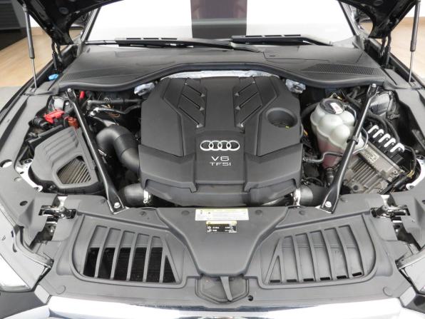 Audi A8 IV (D5) с пробегом 2018 года, цена 4 070 000 рублей, 198000 км, седан, Автокод Объявления