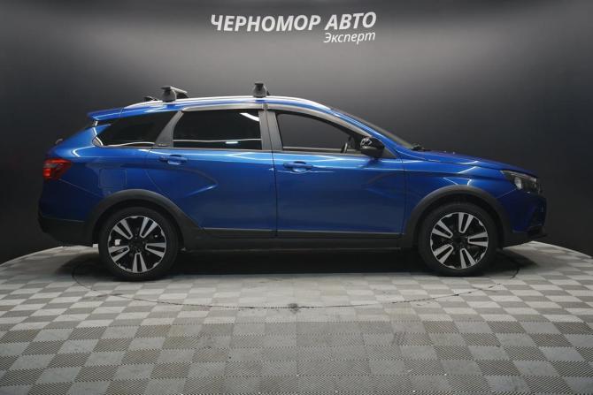 Lada (ВАЗ) Vesta I с пробегом 2021 года, цена 1 390 000 рублей, 58802 км, универсал, Автокод Объявления