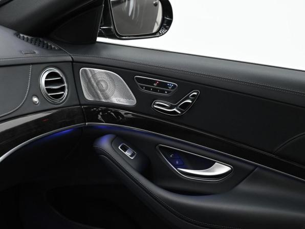 Mercedes-Benz S-Класс VI (W222 C217) Рестайлинг с пробегом 2018 года, цена 2 969 000 рублей, 84347 км, седан, Автокод Объявления