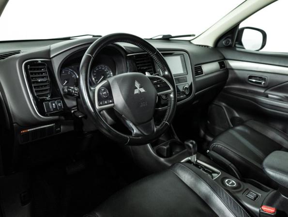 Mitsubishi Outlander III Рестайлинг с пробегом 2014 года, цена 1 549 585 рублей, 106543 км, внедорожник, Автокод Объявления