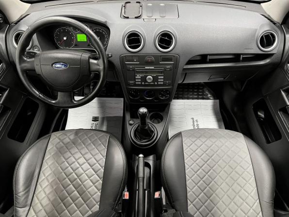 Ford Fusion I Рестайлинг с пробегом 2008 года, цена 590 000 рублей, 168298 км, хэтчбек, Автокод Объявления