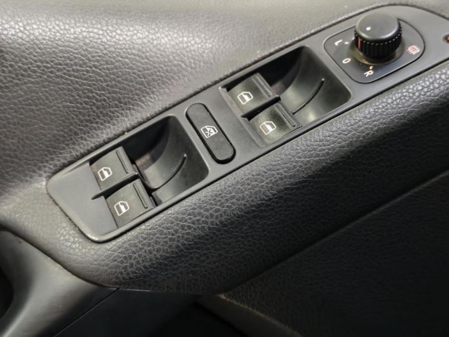 Volkswagen Tiguan I Рестайлинг Курск  - изображение 16