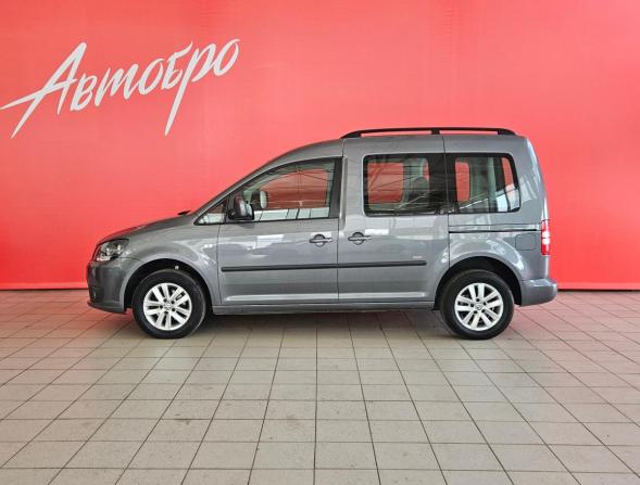 Volkswagen Caddy III Рестайлинг с пробегом 2013 года, цена 1 680 000 рублей, 38100 км, минивэн, Автокод Объявления