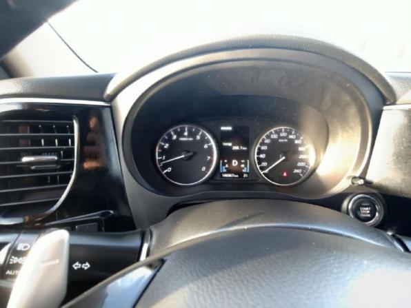 Mitsubishi Outlander III Рестайлинг 2 с пробегом 2015 года, цена 2 127 000 рублей, 146770 км, внедорожник, Автокод Объявления