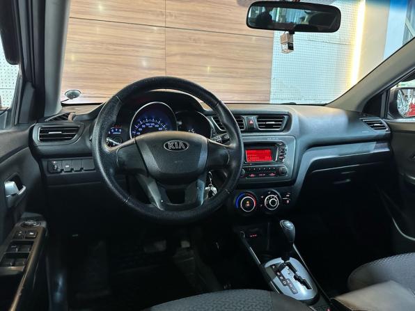 Kia Rio III с пробегом 2012 года, цена 799 000 рублей, 276000 км, седан, Автокод Объявления