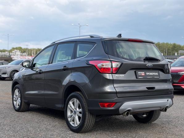 Ford Kuga II Рестайлинг с пробегом 2018 года, цена 1 815 000 рублей, 91380 км, внедорожник, Автокод Объявления