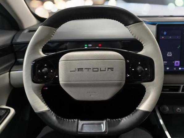 JETOUR DASHING I с пробегом 2023 года, цена 2 059 000 рублей, 32395 км, внедорожник, Автокод Объявления