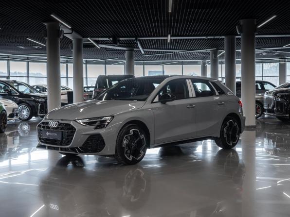Audi A3 IV (8Y) Рестайлинг с пробегом 2025 года, цена 3 925 000 рублей, 17 км, хэтчбек, Автокод Объявления