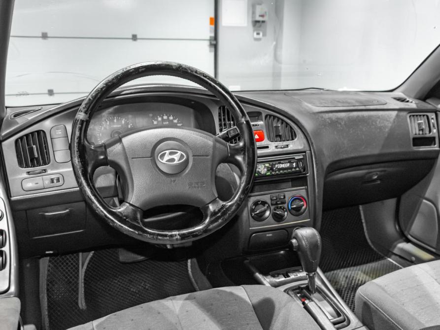 Hyundai Elantra III (XD2) Рестайлинг Екатеринбург  - изображение 12