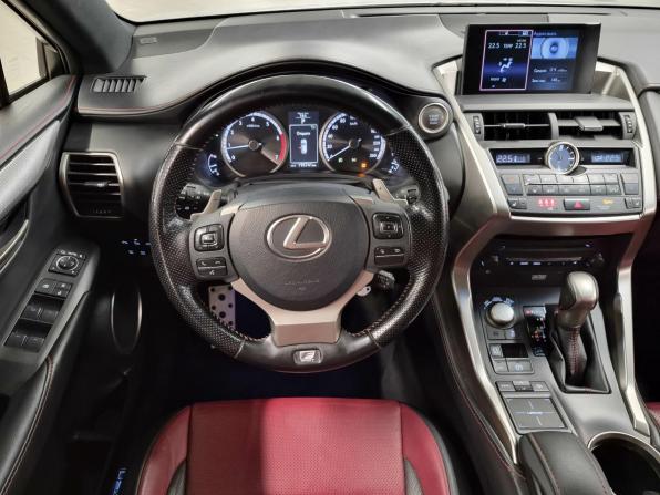 Lexus NX I с пробегом 2017 года, цена 2 649 000 рублей, 195741 км, внедорожник, Автокод Объявления