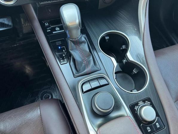 Lexus RX IV с пробегом 2018 года, цена 4 080 000 рублей, 120863 км, внедорожник, Автокод Объявления