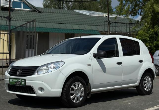 Renault Sandero I с пробегом 2014 года, цена 479 000 рублей, 109727 км, хэтчбек, Автокод Объявления