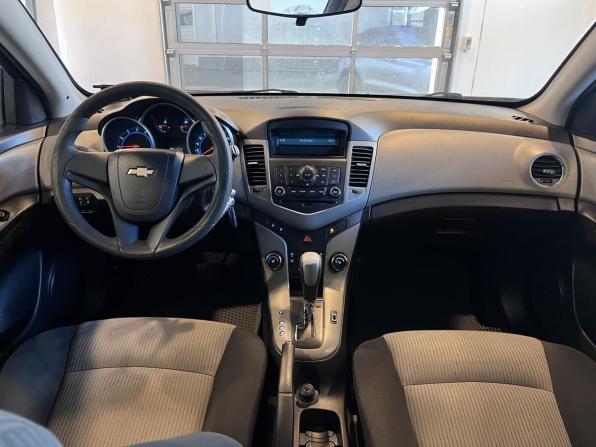 Chevrolet Cruze I с пробегом 2012 года, цена 639 000 рублей, 185838 км, хэтчбек, Автокод Объявления