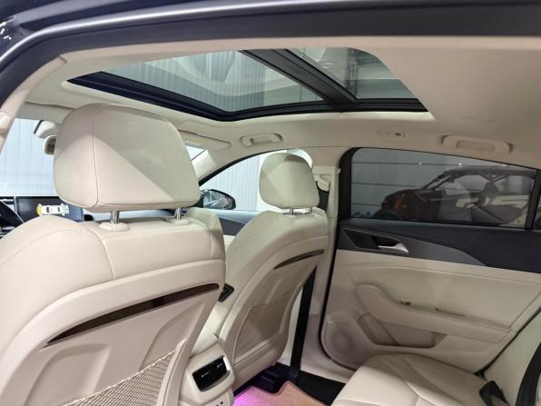 Hongqi H5 I с пробегом 2022 года, цена 1 677 000 рублей, 31337 км, седан, Автокод Объявления
