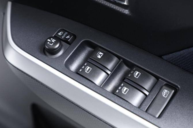 Toyota Roomy I с пробегом 2020 года, цена 1 499 000 рублей, 27800 км, микровэн, Автокод Объявления