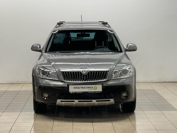 Skoda Octavia II (A5) Рестайлинг с пробегом 2012 года, цена 699 000 рублей, 290000 км, универсал, Автокод Объявления