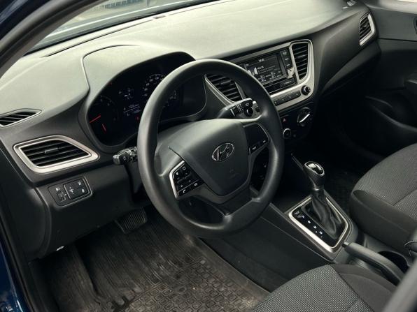 Hyundai Solaris II Рестайлинг с пробегом 2021 года, цена 1 569 000 рублей, 115000 км, седан, Автокод Объявления