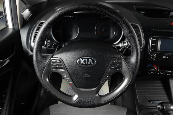 Kia Cerato III с пробегом 2014 года, цена 949 000 рублей, 221000 км, седан, Автокод Объявления