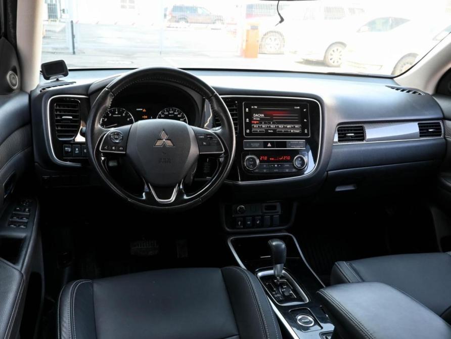 Mitsubishi Outlander III Рестайлинг 3 Волгоград  - изображение 7