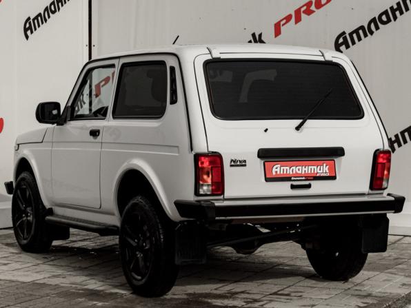 Lada (ВАЗ) Niva Legend с пробегом 2024 года, цена 915 000 рублей, 34793 км, внедорожник, Автокод Объявления