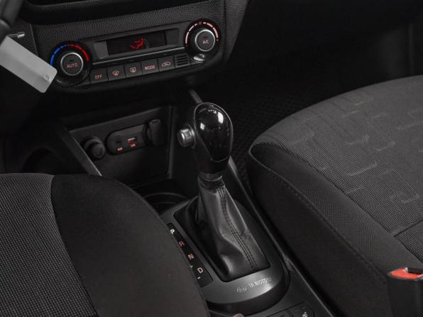Kia Rio III Рестайлинг с пробегом 2016 года, цена 999 000 рублей, 165400 км, седан, Автокод Объявления