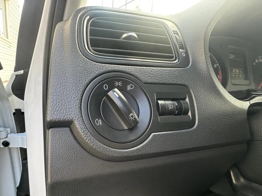 Volkswagen Polo V Рестайлинг Оренбург  - изображение 13