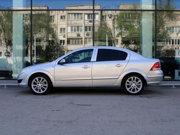 Opel Astra H Рестайлинг с пробегом 2008 года, цена 469 000 рублей, 226519 км, седан, Автокод Объявления
