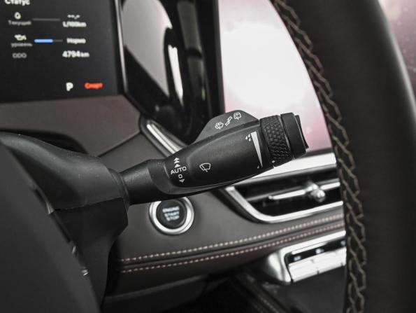 Geely Monjaro I Рестайлинг 2 с пробегом 2025 года, цена 3 799 000 рублей, 4794 км, внедорожник, Автокод Объявления