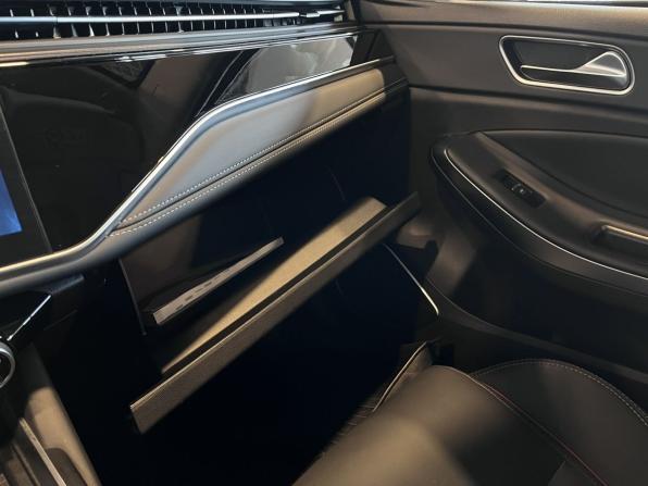 Omoda S5 с пробегом 2023 года, цена 1 590 000 рублей, 36224 км, седан, Автокод Объявления