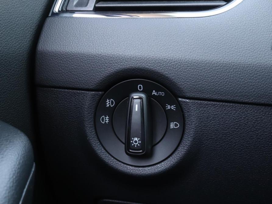 Skoda Octavia III (A7) Рестайлинг Москва  - изображение 15