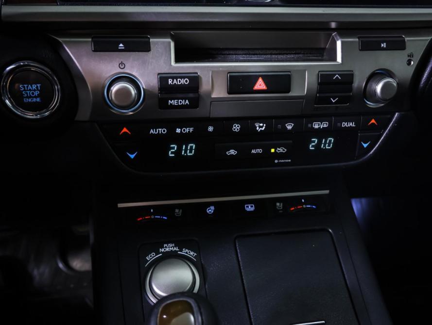 Lexus ES VI Рестайлинг Москва  - изображение 17