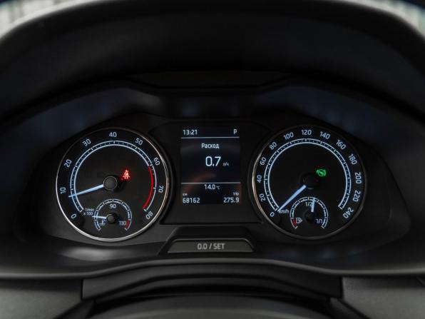 Skoda Rapid II с пробегом 2021 года, цена 1 870 000 рублей, 68144 км, лифтбек, Автокод Объявления