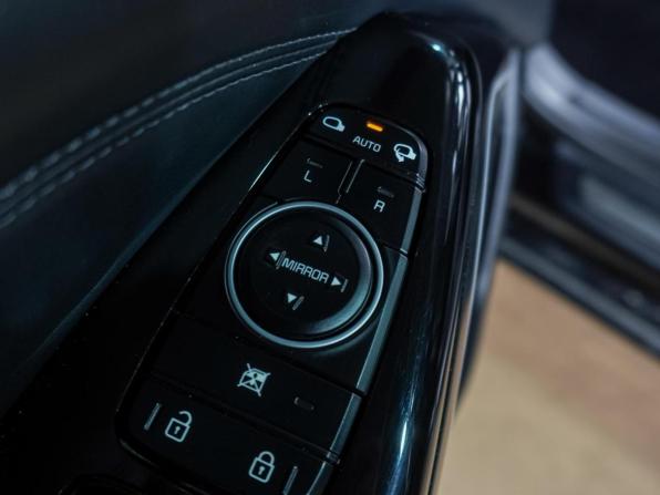 Kia K7 YG (II) с пробегом 2018 года, цена 2 149 000 рублей, 129495 км, седан, Автокод Объявления