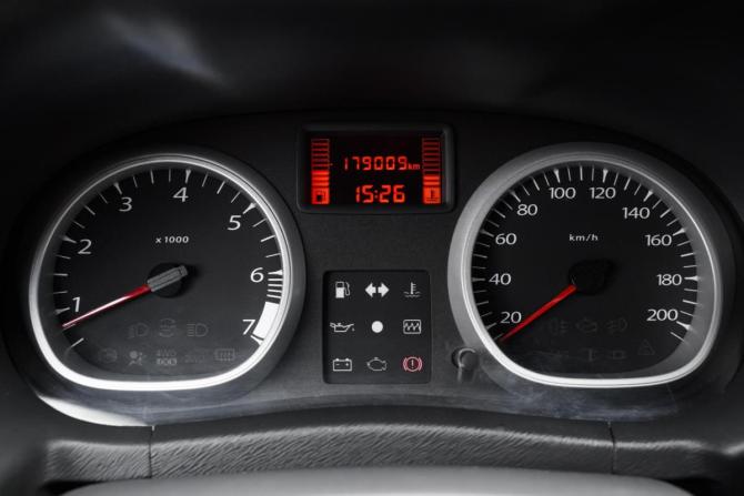 Renault Duster I с пробегом 2013 года, цена 1 099 000 рублей, 179000 км, внедорожник, Автокод Объявления