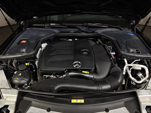 Mercedes-Benz E-Класс V (W213 S213 C238) Рестайлинг с пробегом 2021 года, цена 4 400 000 рублей, 45301 км, седан, Автокод Объявления