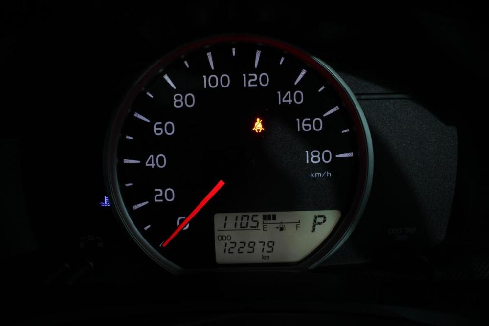 Toyota Corolla XI (E160 E170) Рестайлинг 2 Владивосток  - изображение 22