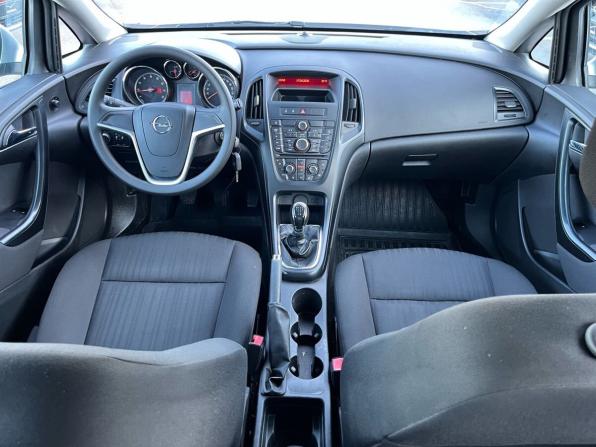 Opel Astra J с пробегом 2012 года, цена 640 000 рублей, 119701 км, хэтчбек, Автокод Объявления