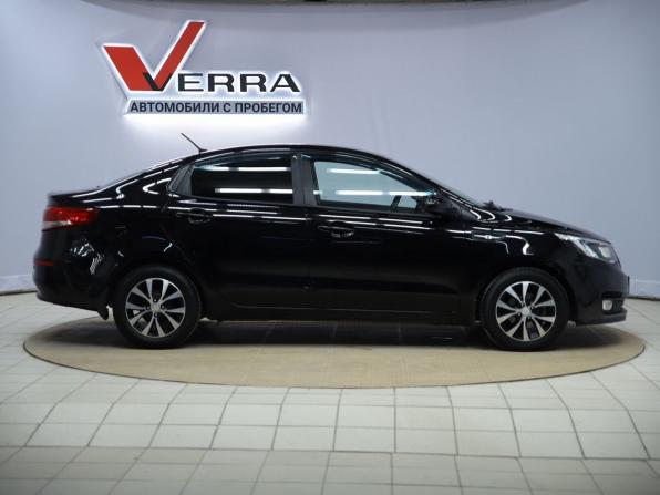 Kia Rio III Рестайлинг с пробегом 2016 года, цена 990 000 рублей, 137860 км, седан, Автокод Объявления