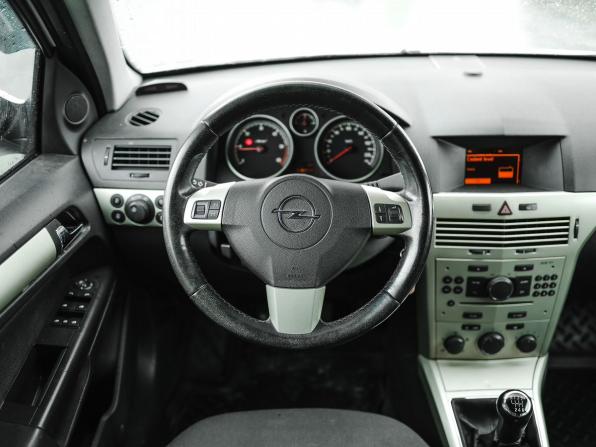 Opel Astra H Рестайлинг с пробегом 2007 года, цена 549 000 рублей, 110554 км, универсал, Автокод Объявления