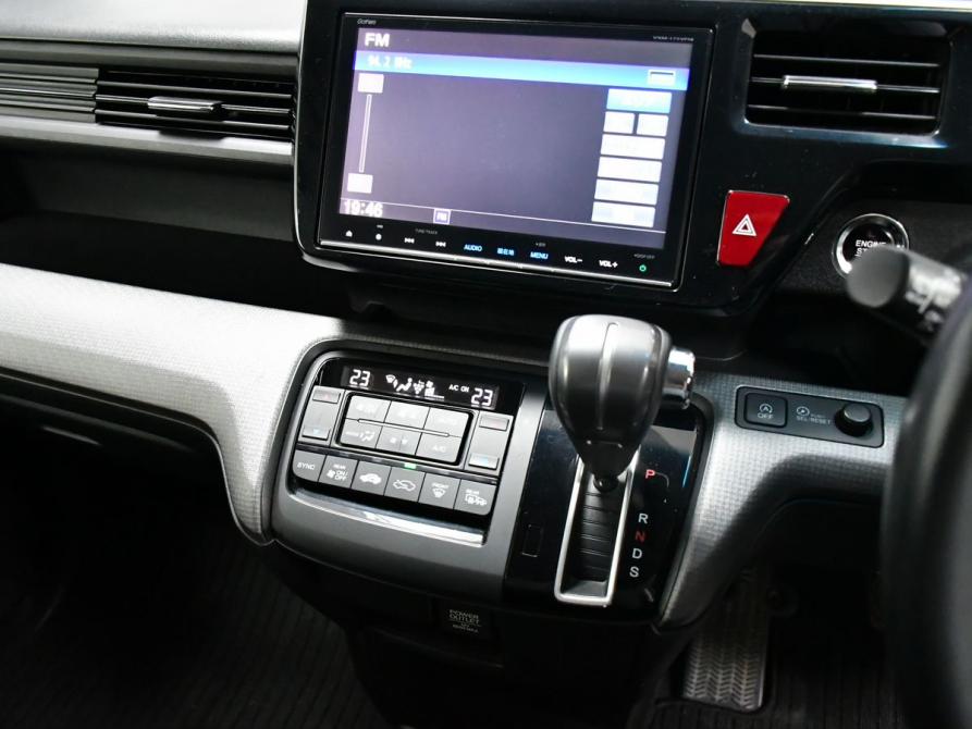 Honda Stepwgn V Новосибирск  - изображение 15