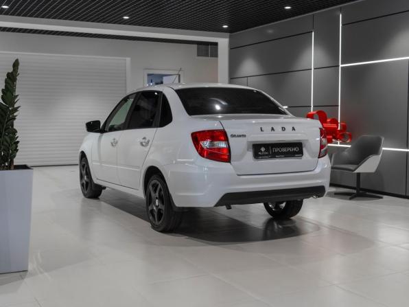 Lada (ВАЗ) Granta I Рестайлинг с пробегом 2024 года, цена 995 000 рублей, 44691 км, седан, Автокод Объявления