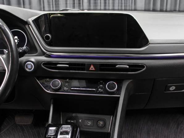 Hyundai Sonata VIII (DN8) с пробегом 2021 года, цена 2 649 000 рублей, 124483 км, седан, Автокод Объявления