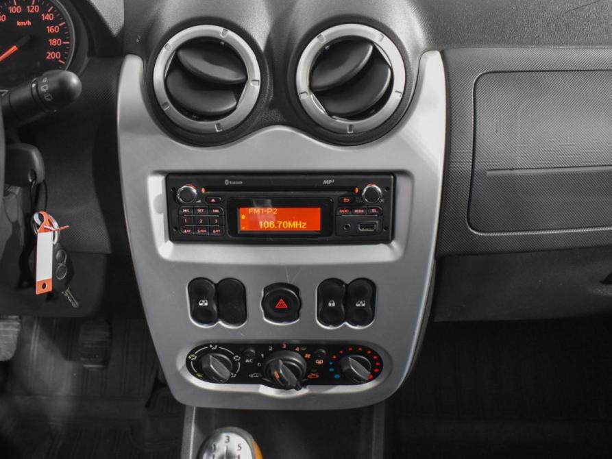 Renault Sandero I Санкт-Петербург  - изображение 15